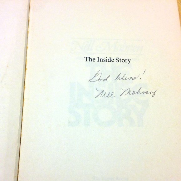 3 for $10 book sale! Vintage Christian Testimony - 1979 Signed Nell Mohney - Picture 2 of 8